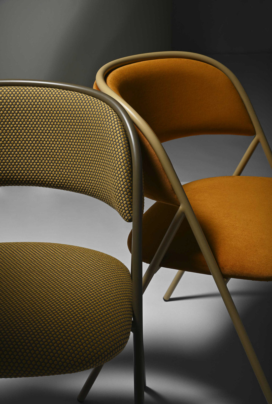 Arial Chair - HOW Group