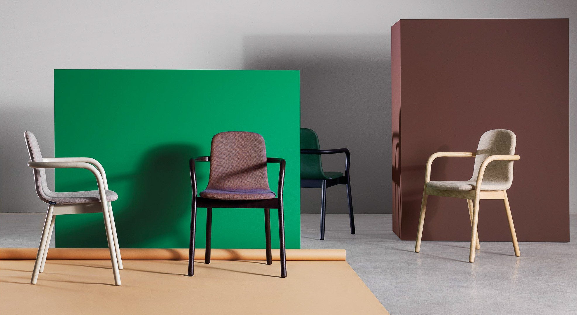Hug Chair - HOW Group