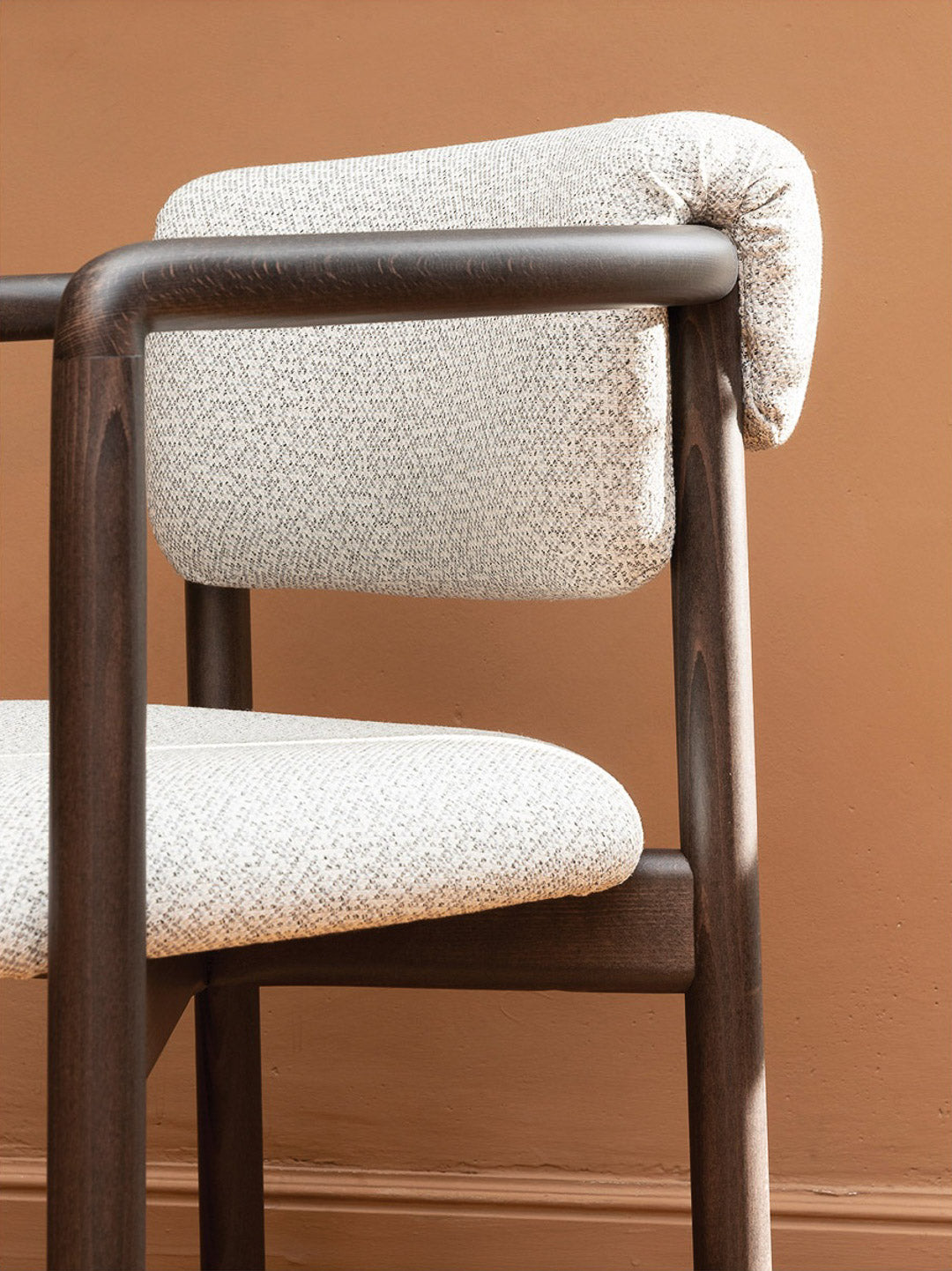Joli Armchair - HOW Group