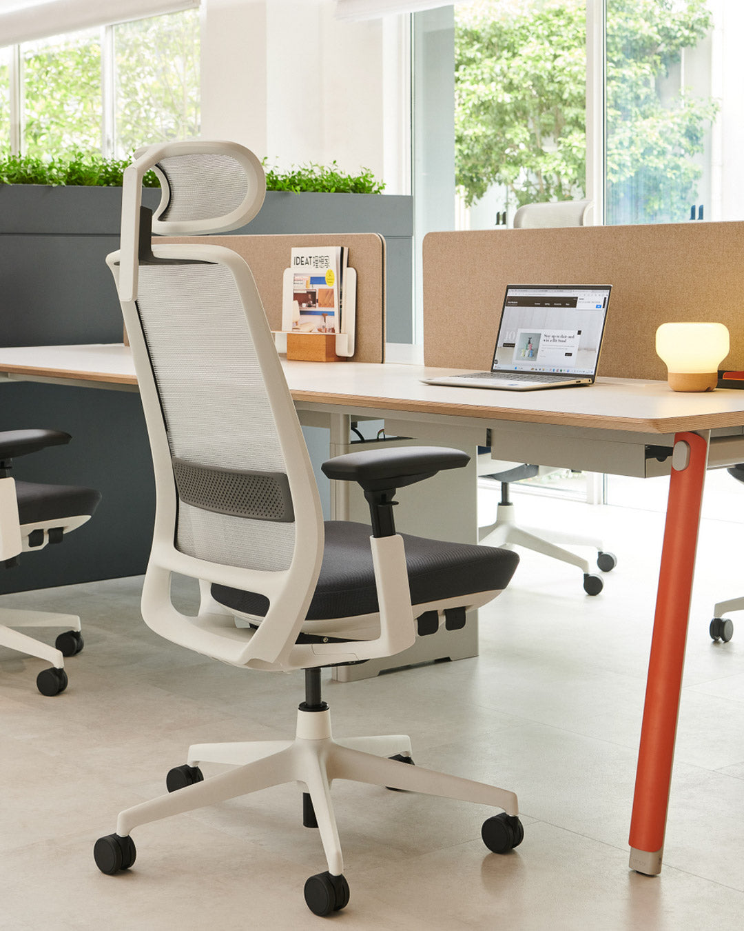 MK-I Chair - HOW Group