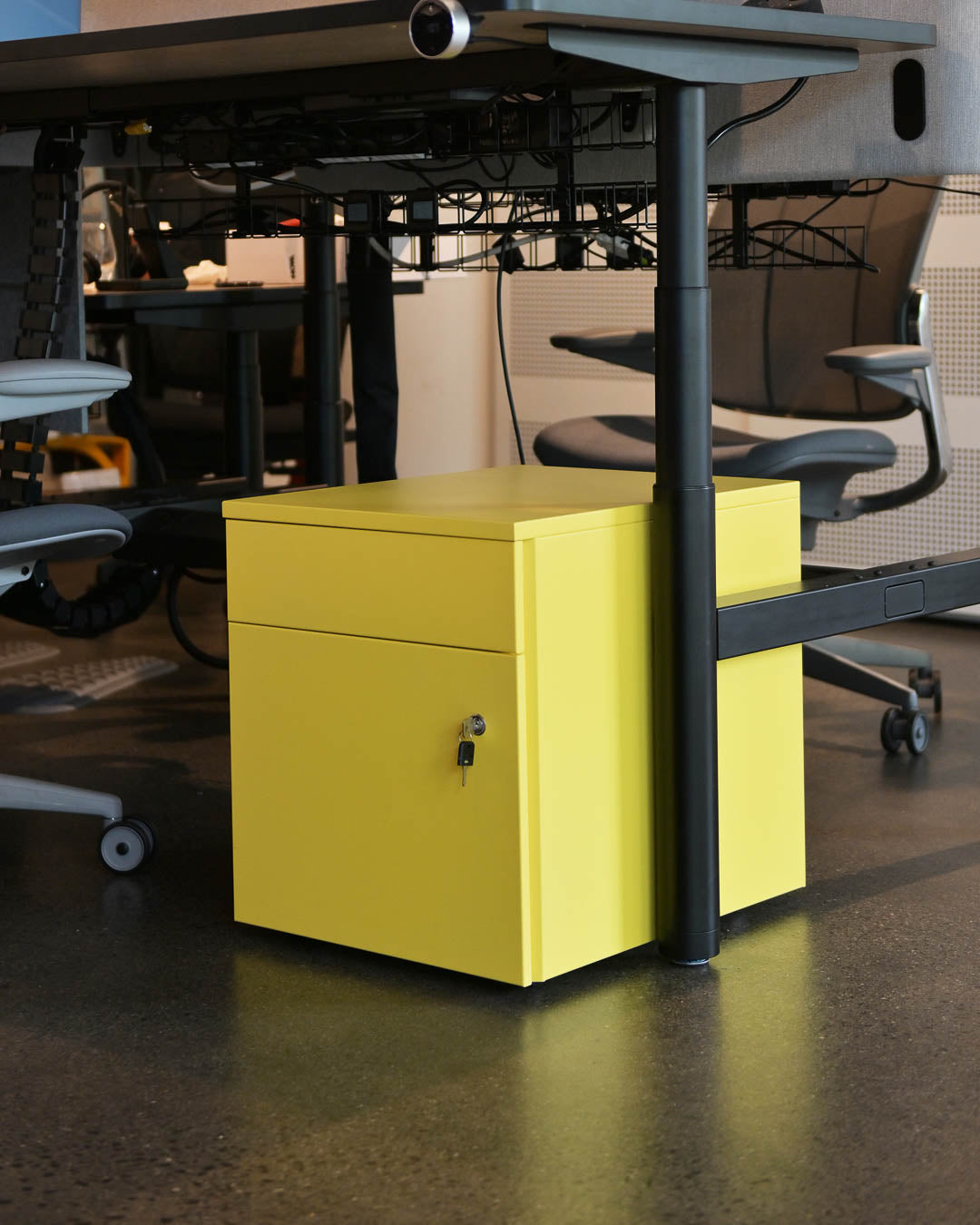 Mobile Pedestal Unit - Howgroup