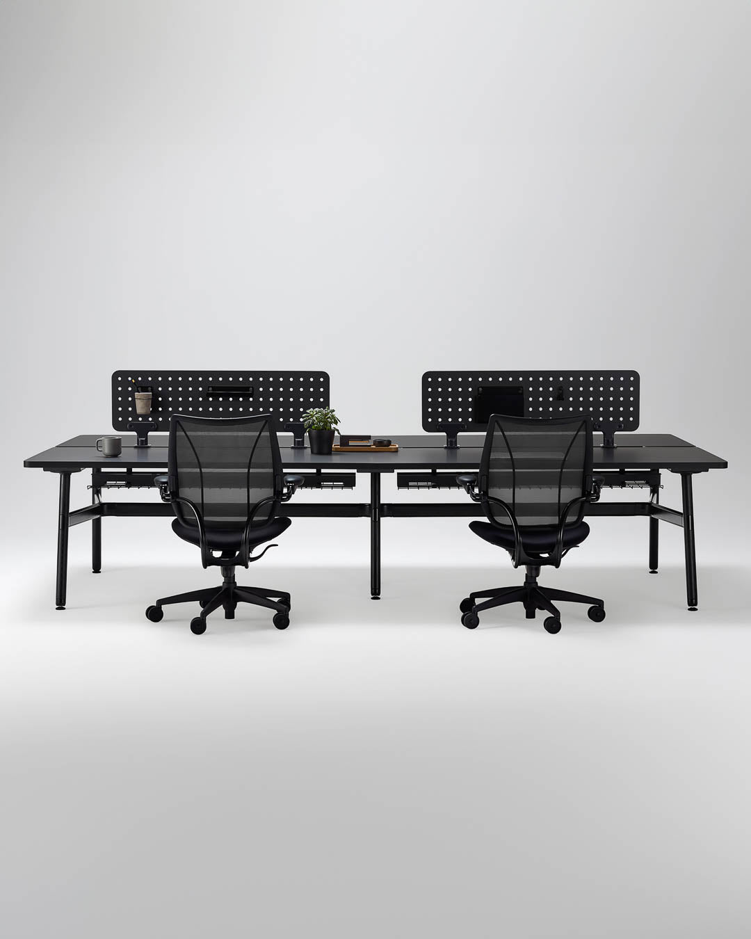 Okidoki Workstation - Howgroup
