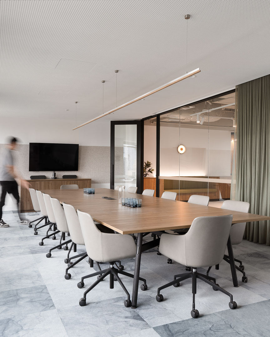 Okidoki+ Table - Howgroup