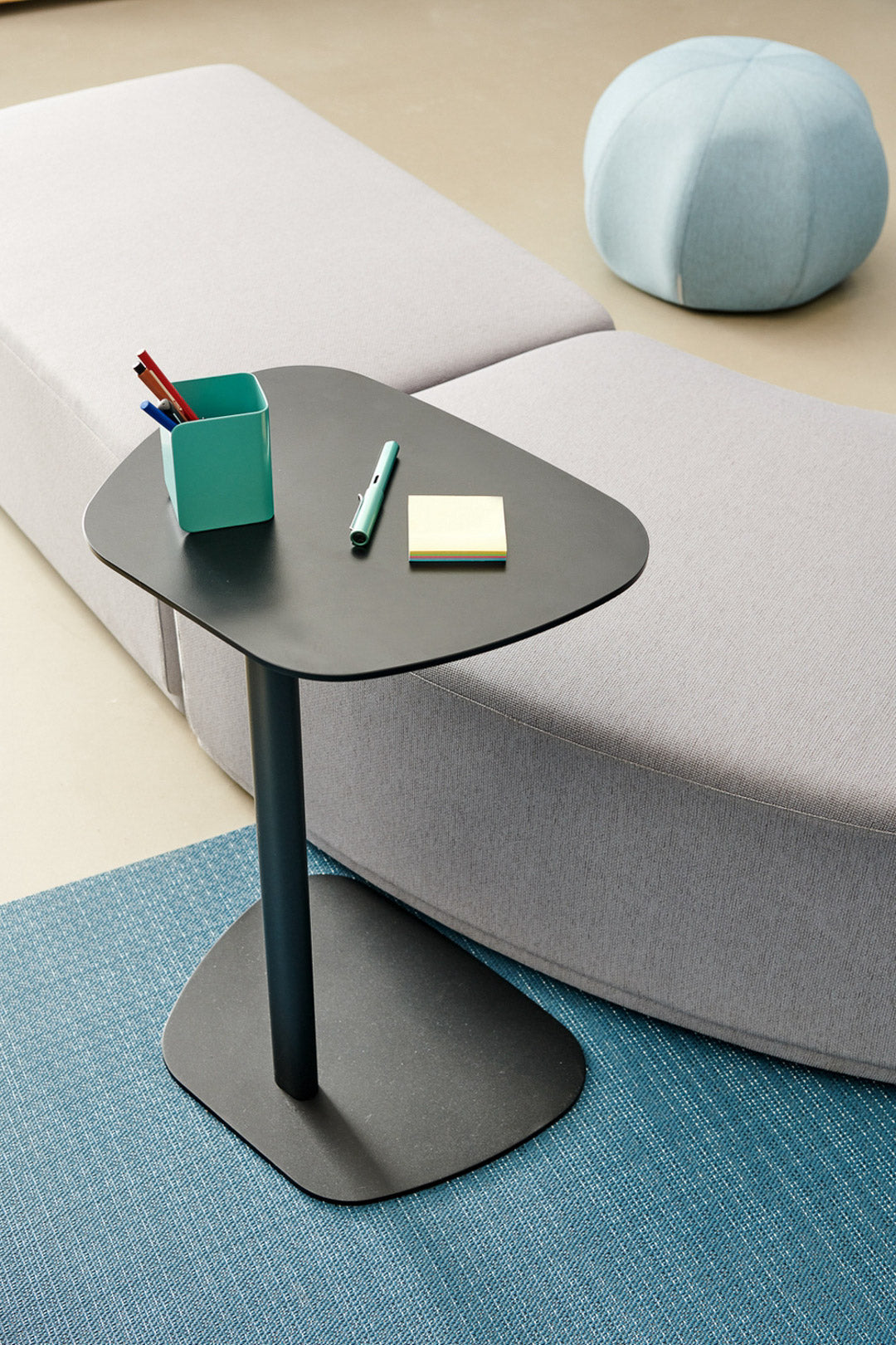 Pato Laptop Table - HOW Group