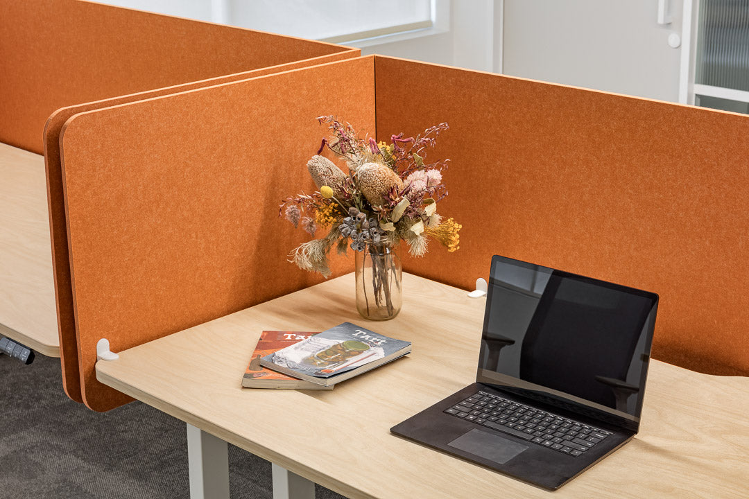 Workstation Screens - HOW Group