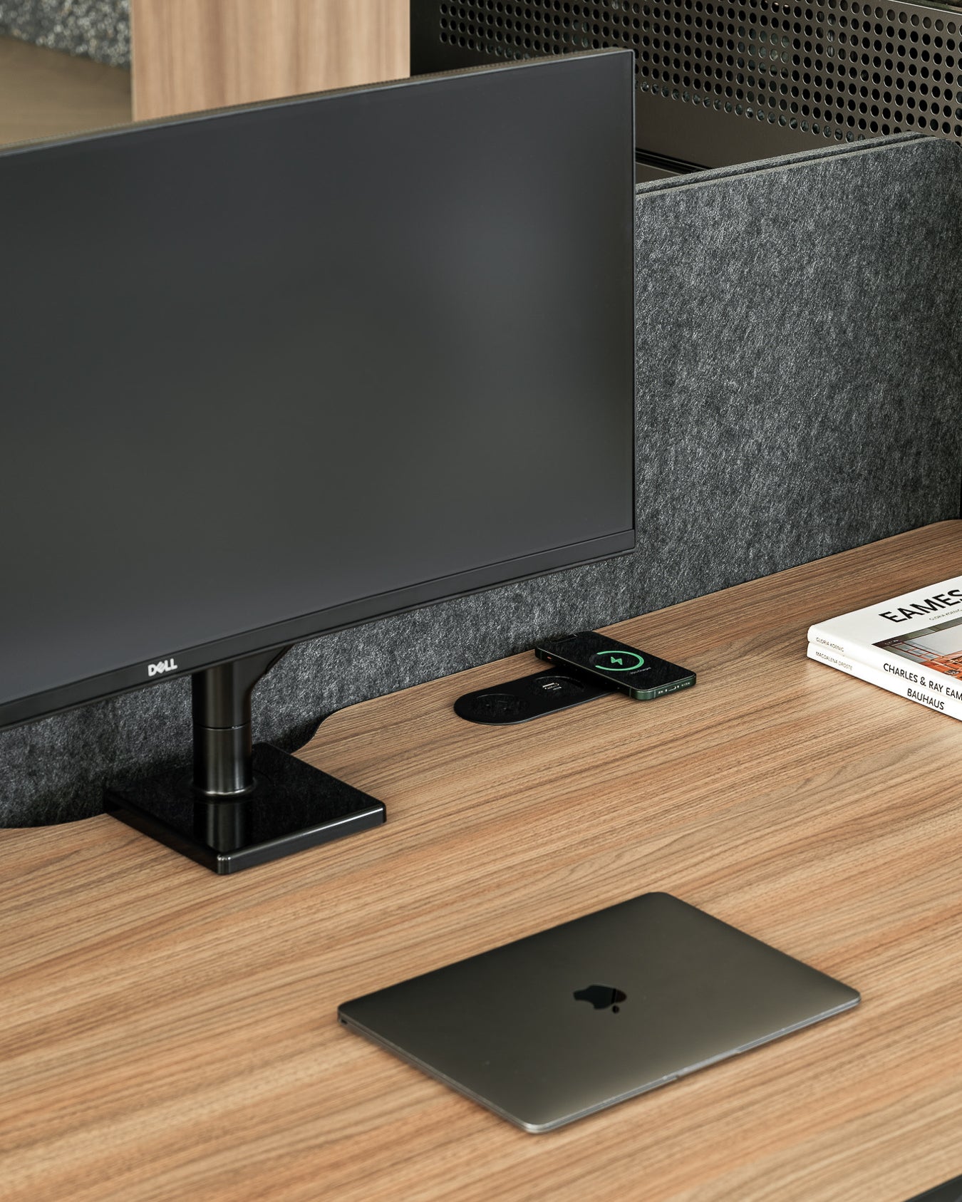 Adapt Workstation - HOW Group