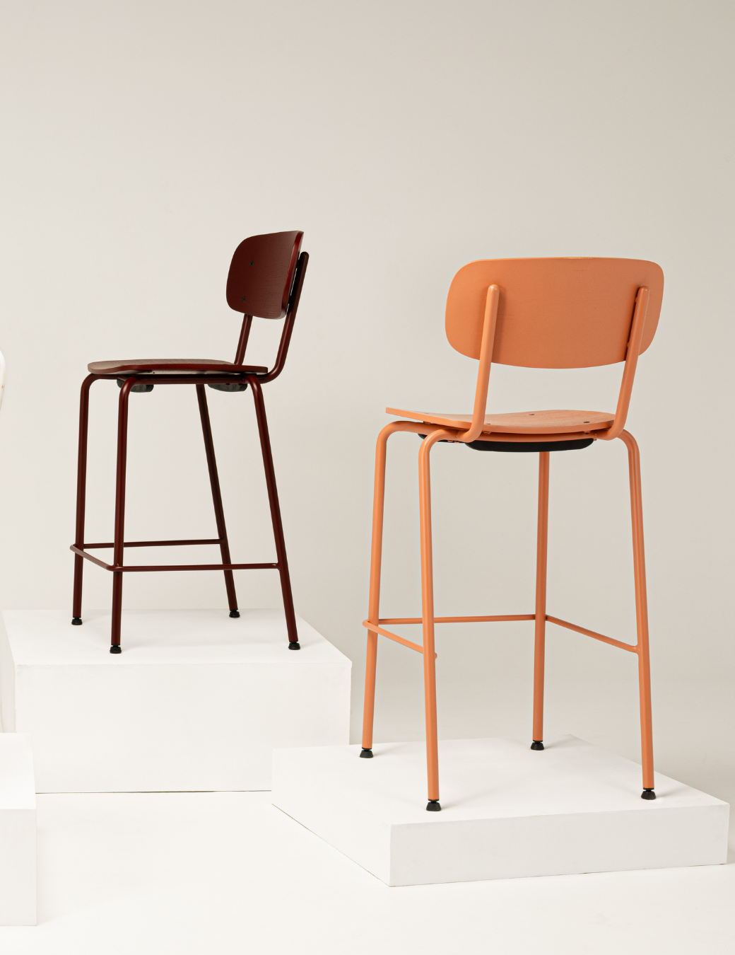Easypeasy Stool - HOW Group