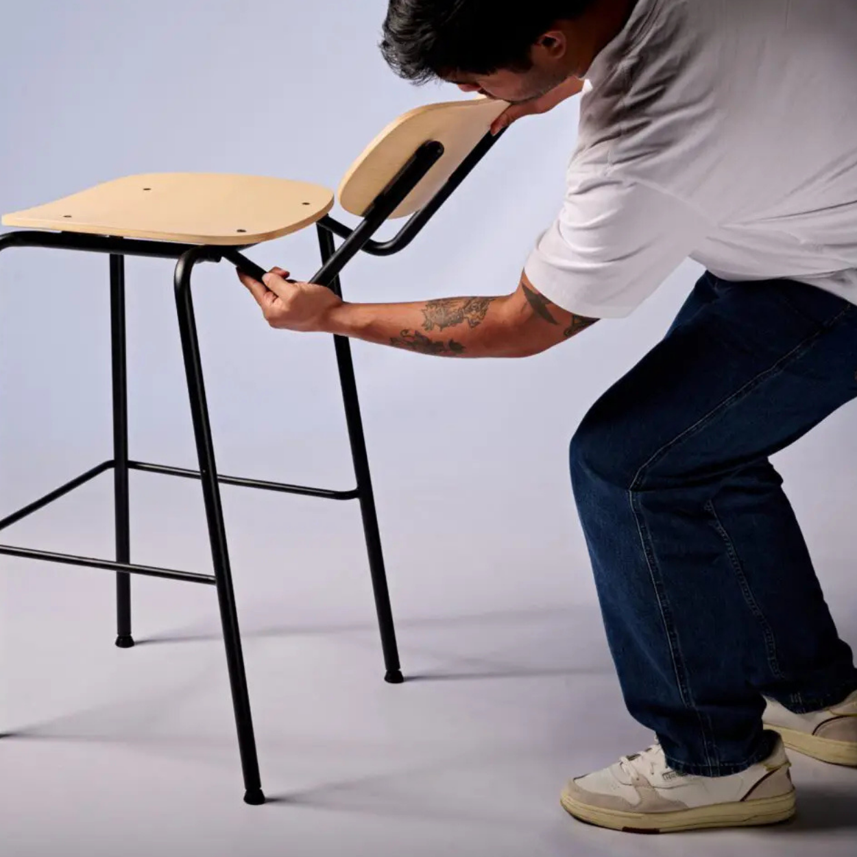Easypeasy Stool - HOW Group