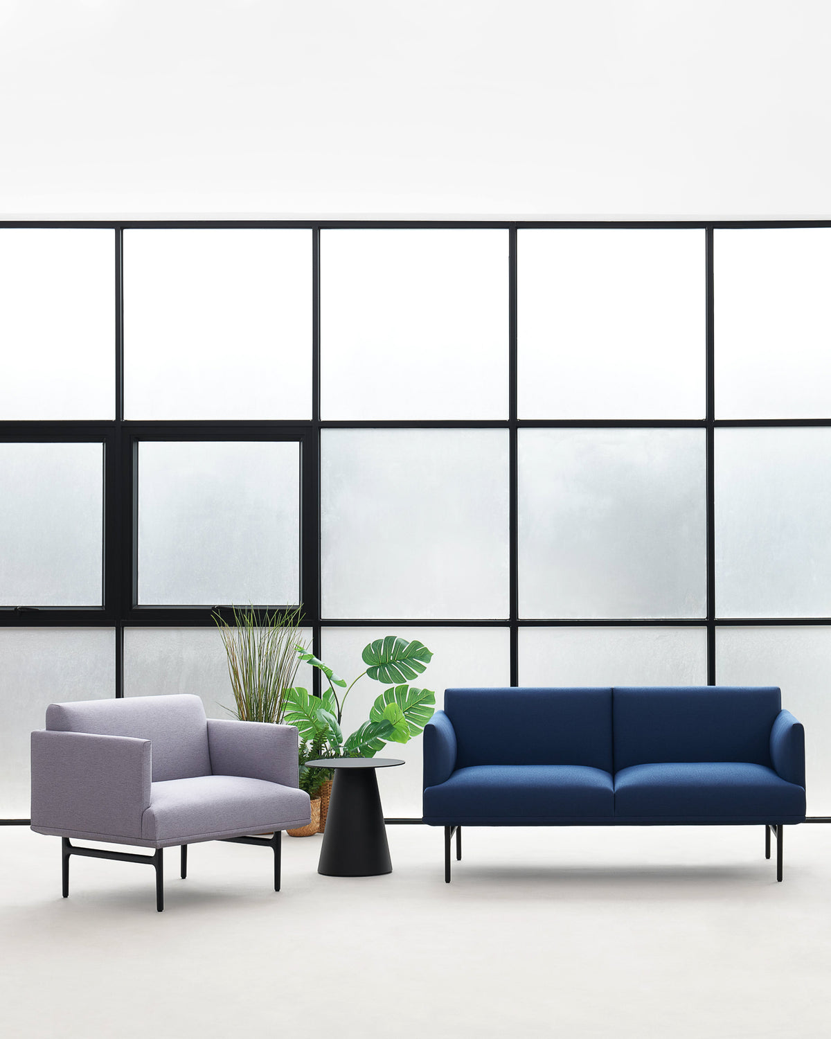 Hero Sofa - HOW Group