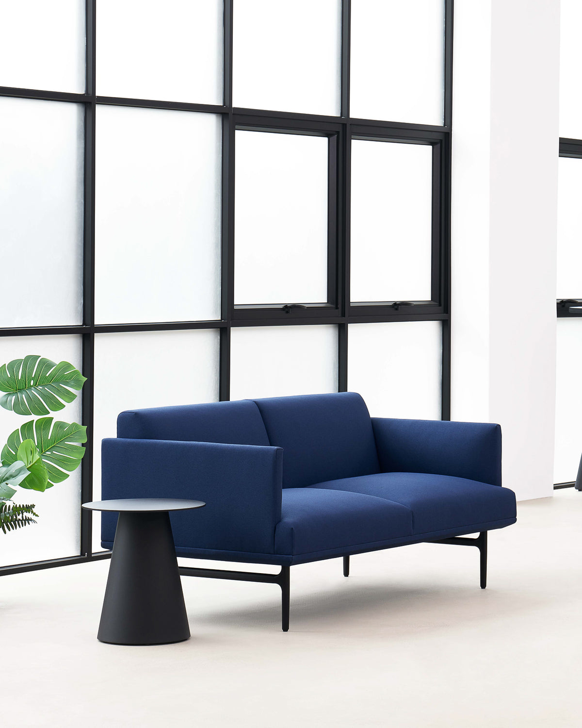 Hero Sofa - HOW Group