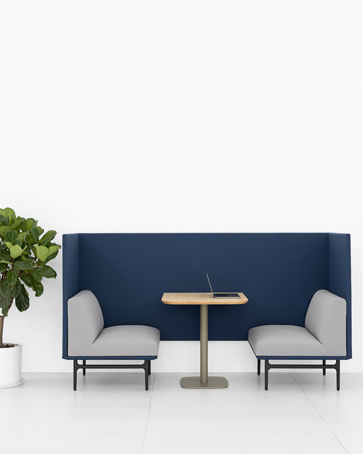 Hero Work Lounge Booth - HOW Group