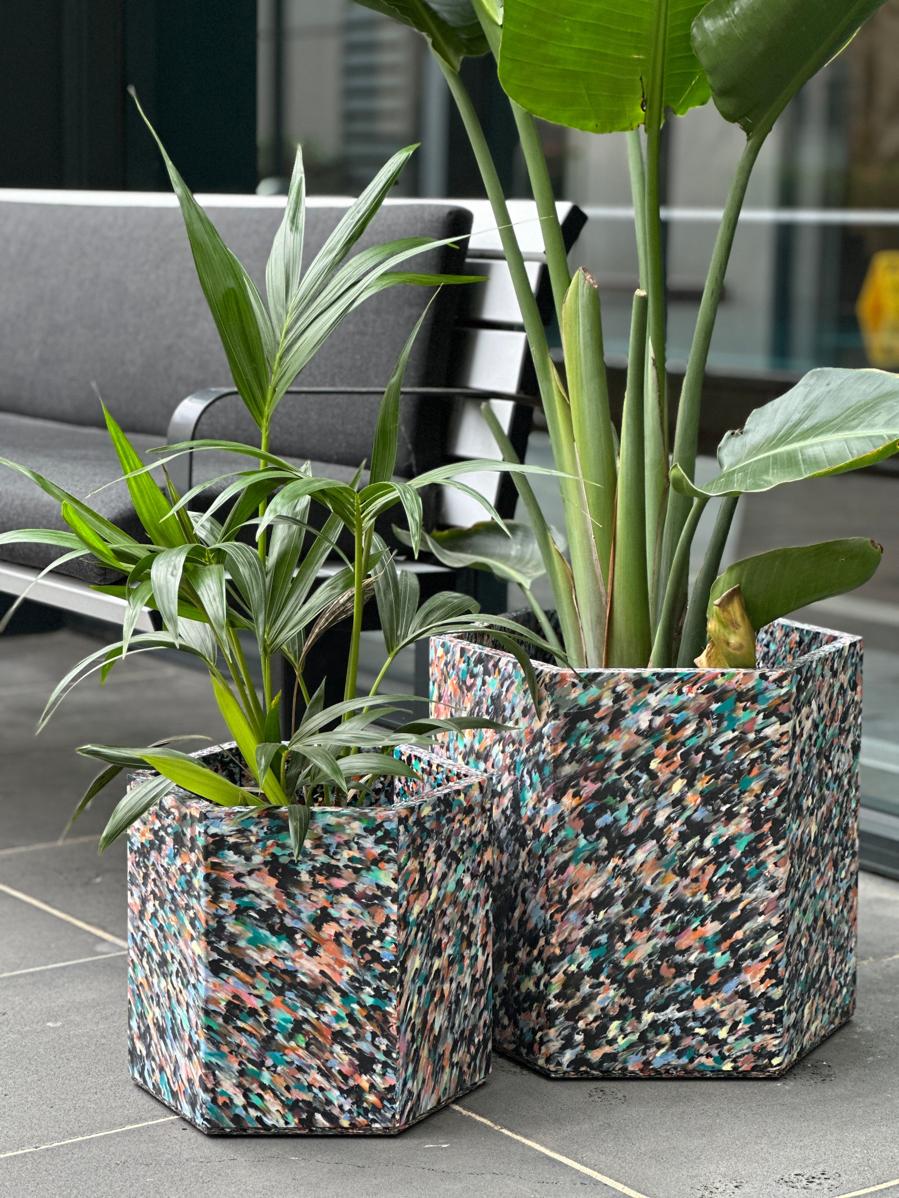 Form Planter - HOW Group