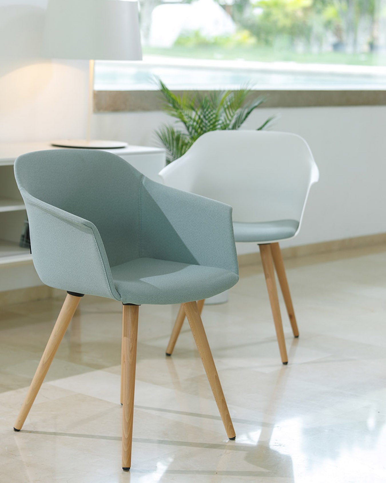 Noom 60 Chair - HOW Group