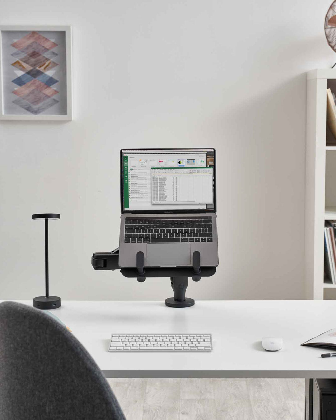 Ollin Laptop and Tablet Mount - Howgroup