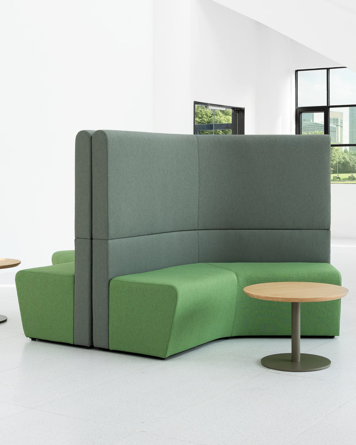 Paperclip Highback Lounge - HOW Group