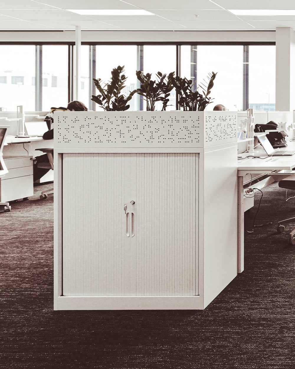Tamba Unit Storage Tambour Storage - HOW Group