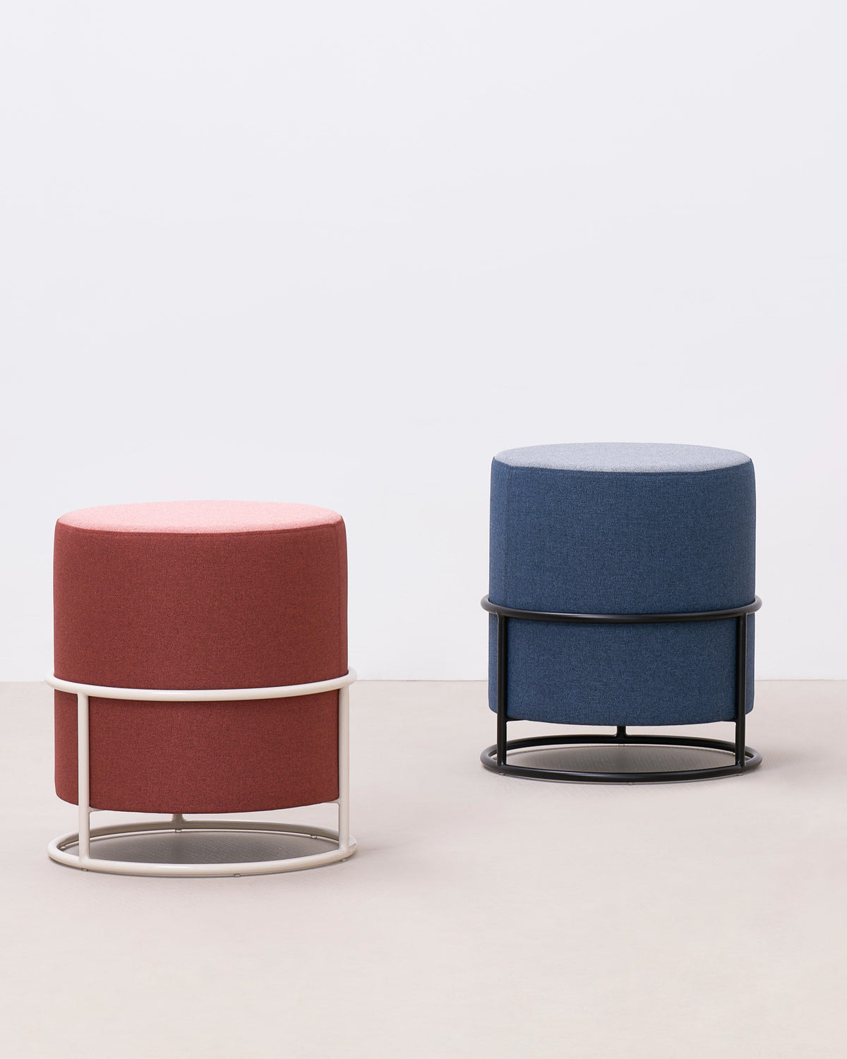 Tiara Ottoman - HOW Group