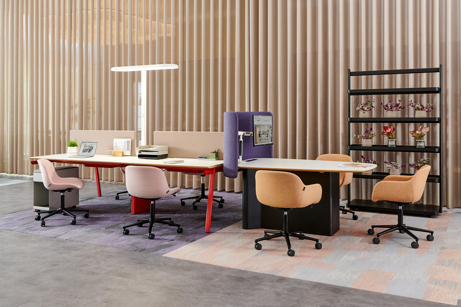 Layer Chair - HOW Group